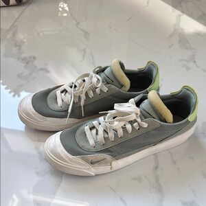 Nike Sage Green Casual Sneakers